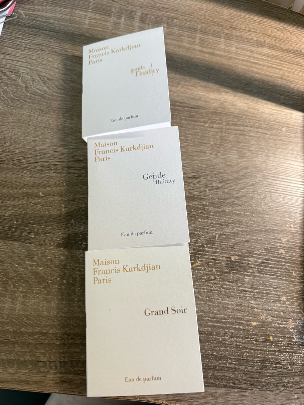 Maison Francis Kurkdjian Grand Soir Sample Card — Cream & Gold